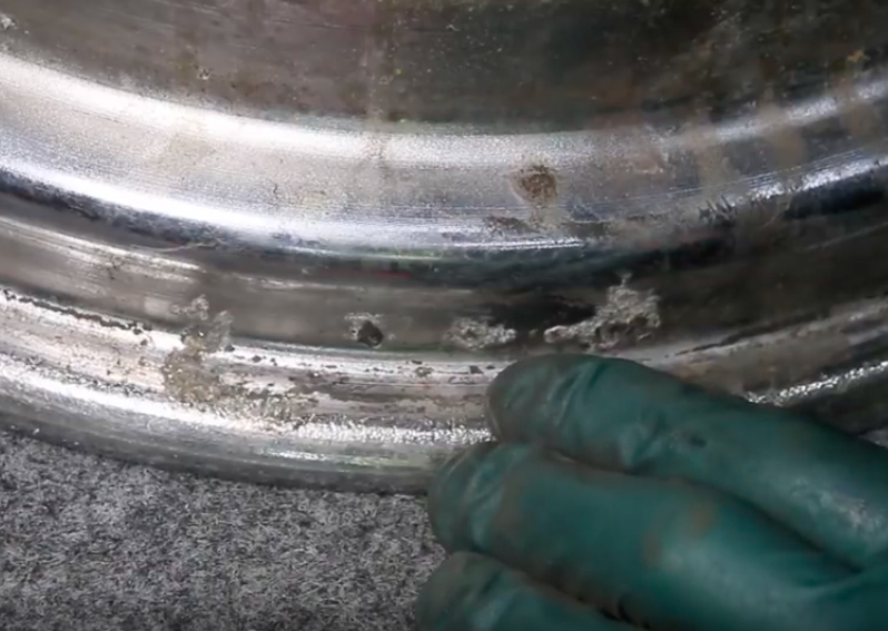 Can Tire Bead Sealer REALLY Fix Leaking Chrome Alloy Wheels? Body and